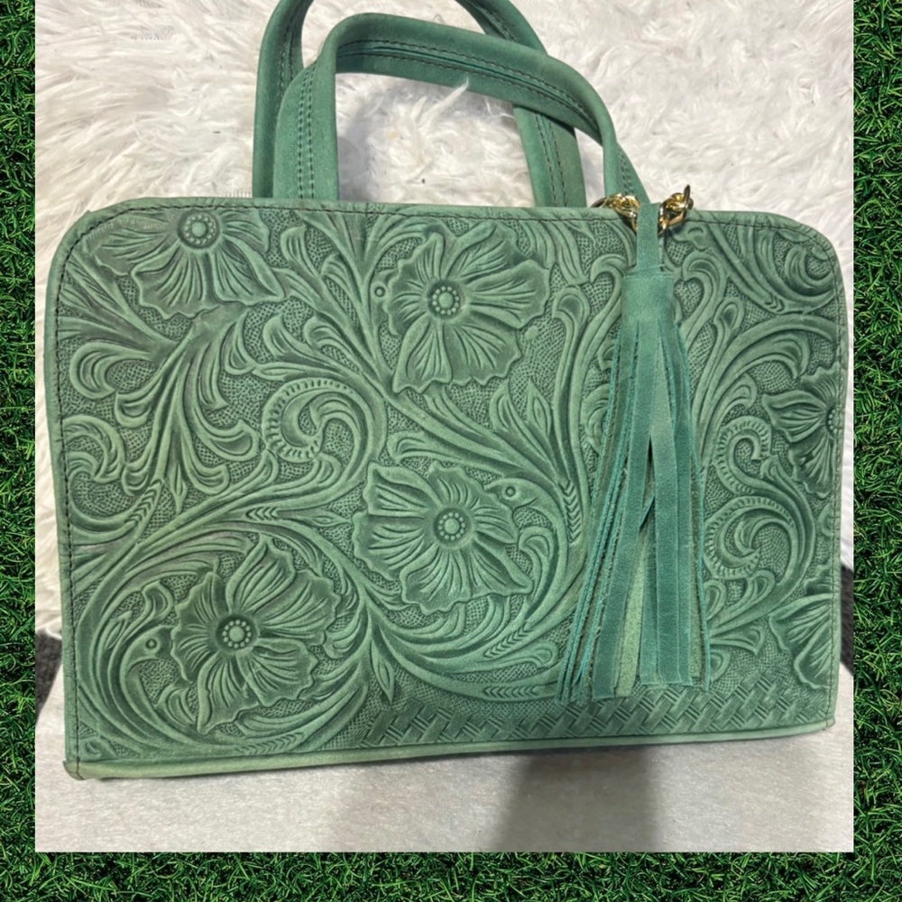 Chic Green Floral Embossed Handbag with Tassel